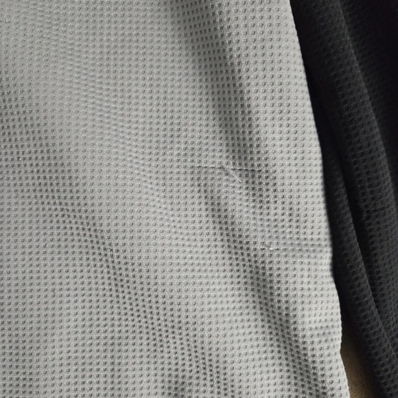 Under Armour Loose Ribbed Hooded Shirt - Picture 4 of 5